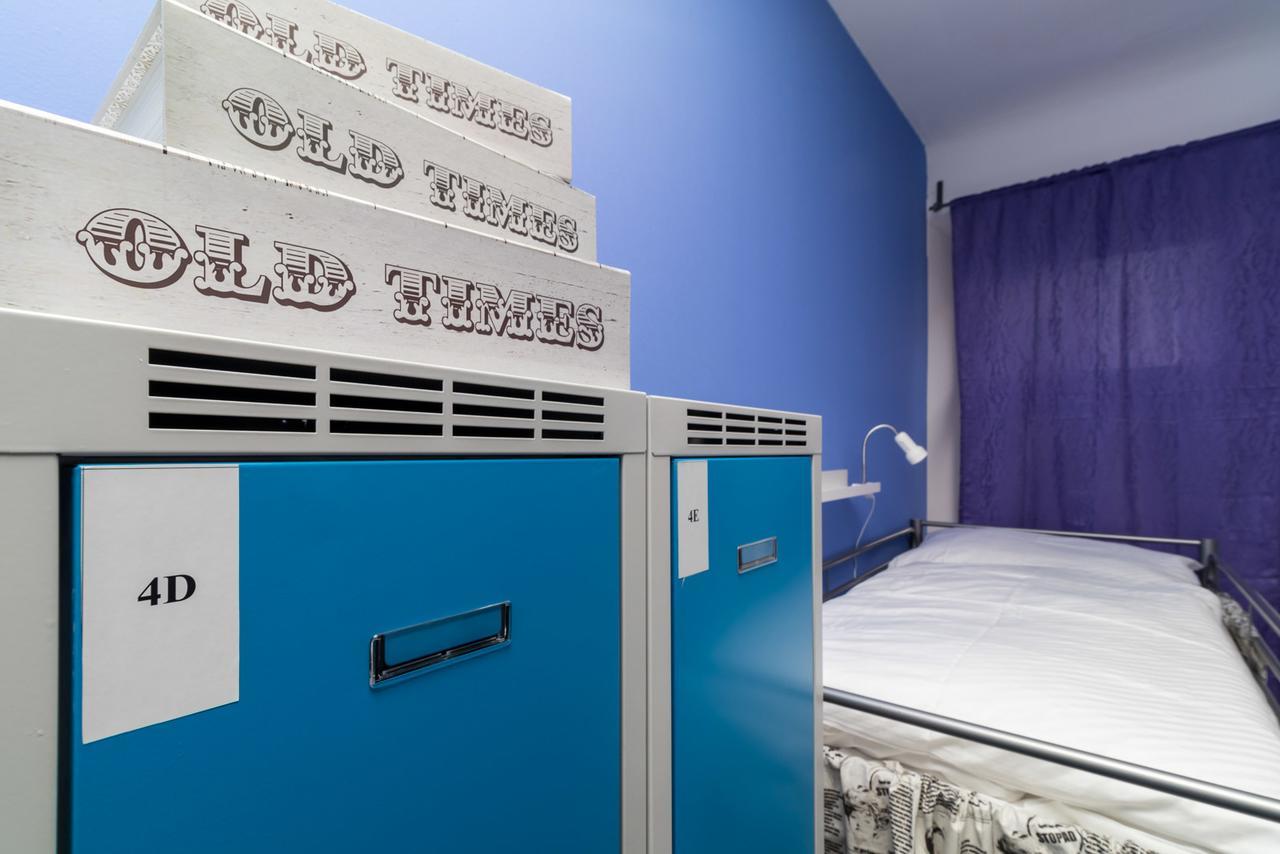 New Hostel In ปราก ภายนอก รูปภาพ